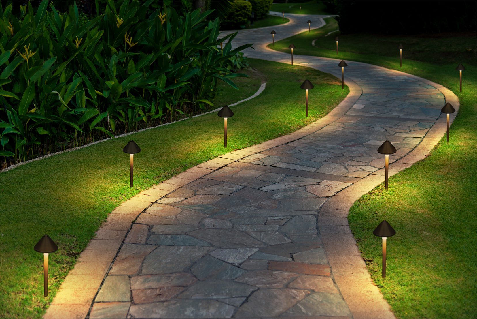 Low Voltage Solid Brass Conehead Path Light (5" Shade, 20" Tall), 3W, 12V AC/DC, IP65 Waterproof, 2700K